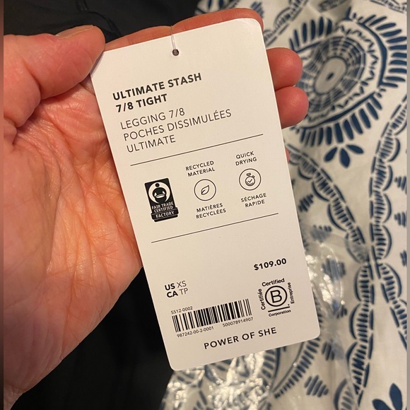 Athleta Ultimate Stash High Rise 7/8 Tight - Picture 2 of 9